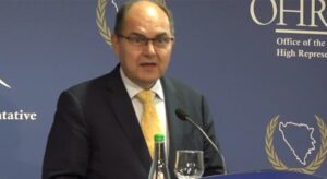 Amerikanci ‘oprali ruke’ od Kristijana Šmita