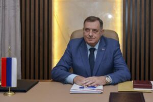 Dodik čestitao Uskrs katoličkim vjernicima