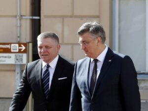 Fico poručio Kalasovoj: Predugo sam u politici da bi mi neko naređivao šta da radim