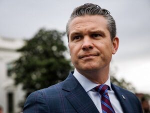 Ministar odbrane SAD: Amerika ne može više da bude garant evropske bezbjednosti