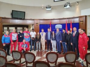 Predsjednik Srpske: Nema boljeg mjesta od Banjaluke da Sara Ćirković ponese profesionalnu titulu