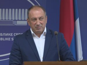 Crnadak uvijek kontra; Zbog podrške vetu na površinu isplivale podjele u opoziciji