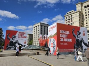 Izgubili vezu sa realnošću: Zapadni centri preko Zelenskog prijete čovječanstvu – baš na 9. maj