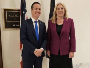 Cvijanović sa američkim senatorima: Očekivanje da će BiH početi da živi demokratski, bez diktata neizabranih stranaca