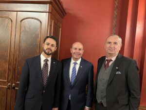 Mihailović i Romić u Vašingtonu sa senatorom Lijem