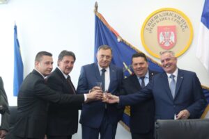 Centralna svečanost povodom obilježavanja Dana VRS: Stigli Dodik, Cvijanović, Višković i Stevandić