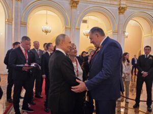 Putin se nakon veličanstvene parade ponovo sastao sa Dodikom i Cvijanovićevom