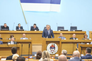 Dodik: Poziv da se krene u direktne razgovore sa FBiH o vraćanju na osnove Dejtona