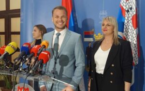 Stanivuković KUPIO LUKSUZNI STAN – Gotovo svi njegovi saradnici postali vlasnici brojnih nekretnina?!