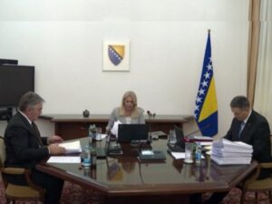 Bećirović i Komšić opet odbili usvojiti budžet za 2025. godinu