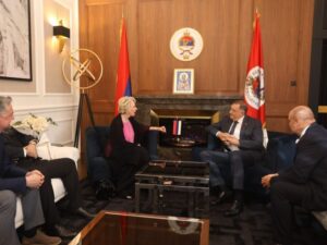 Dodik-Bek: Srpska zaslužuje Ameriku vođenu Trampom koja poštuje dejtonsko uređenje i suverenitet lokalnih institucija