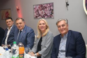 Dodik na rođendanu Vlade Đajića: Pobjede su važnije od godina