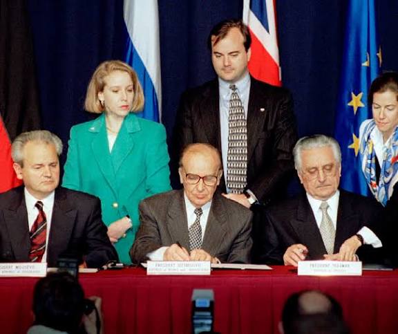 Ne sviđa vam se Republika Srpska? Za reklamacije se obratite potpisniku Aliji Izetbegoviću