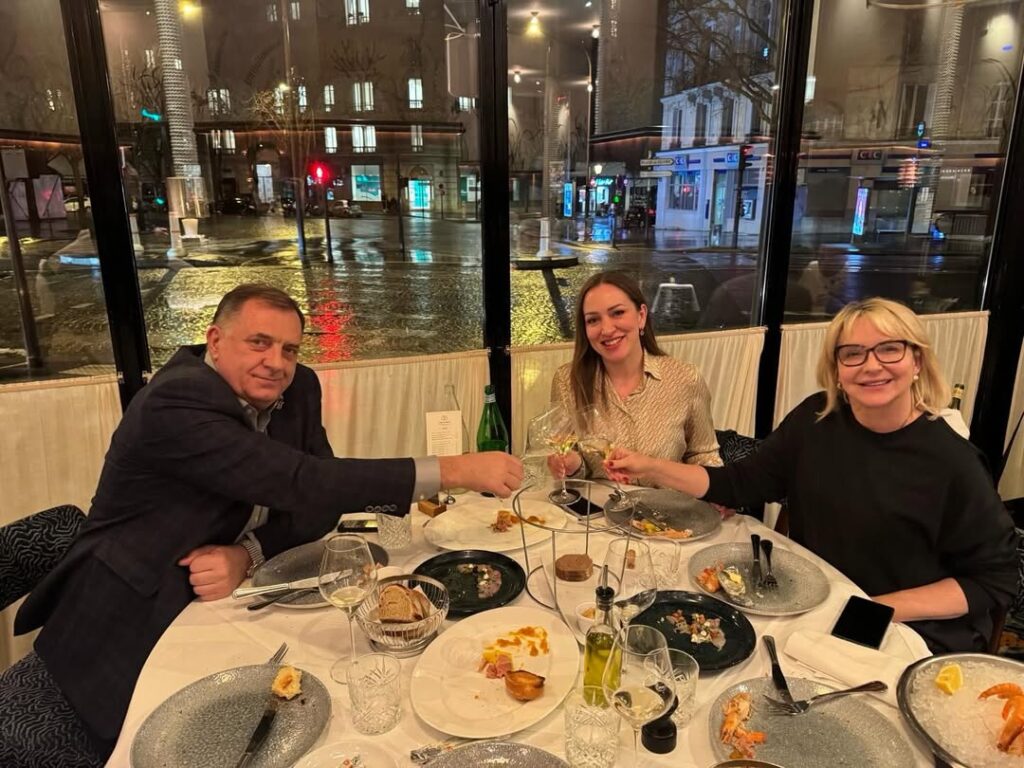 Dodik i Trišić Babić u Parizu