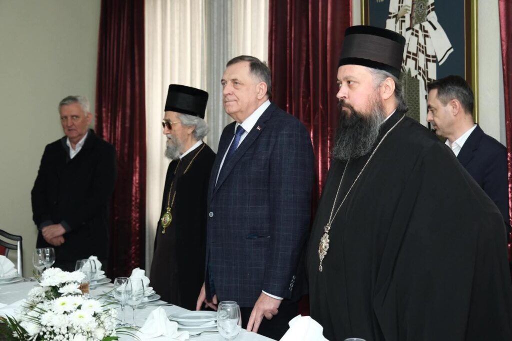 Susret Dodika sa mitropolitom Јefremom: Srpska pravoslavna crkva ostaje stub našeg naroda