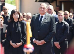 U Mrčevcima sahranjena majka predsjednika Milorada Dodika