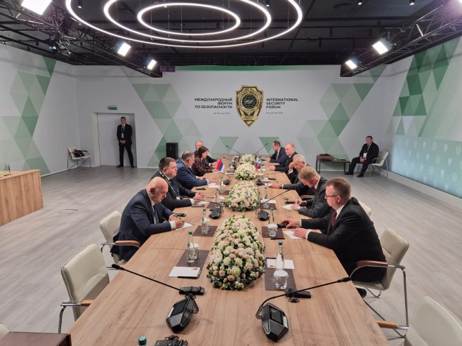 Dodik i Šojgu u Moskvi: Nastavljamo da se borimo za iste vrijednosti