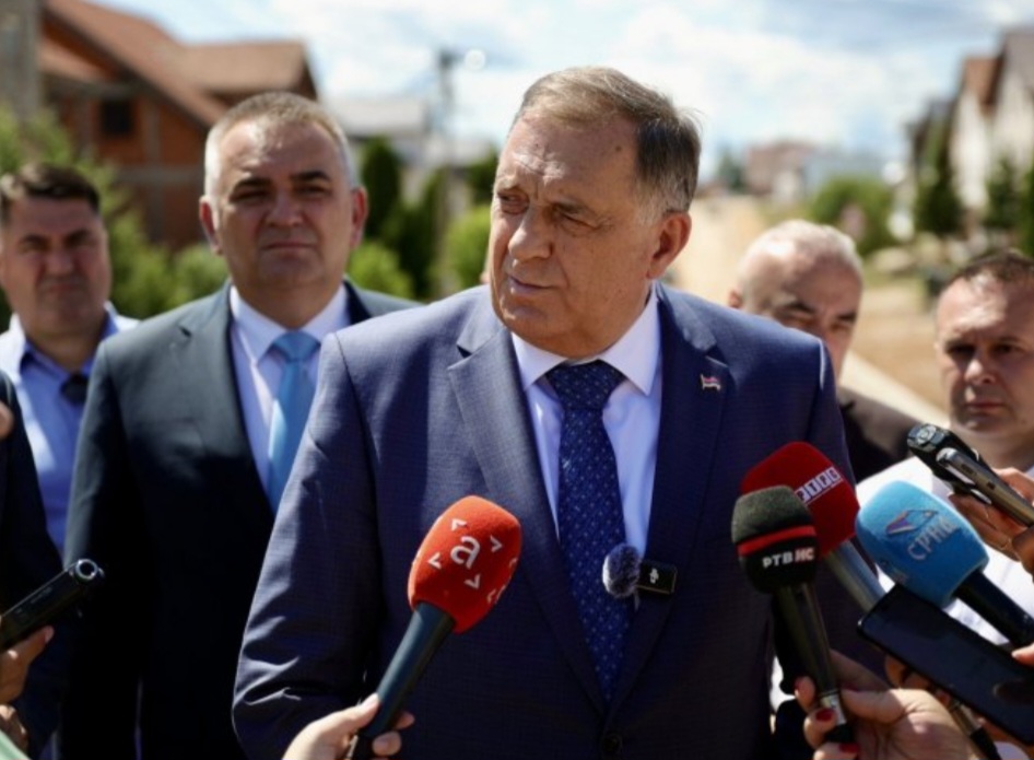 Dodik: Treća traka preko Romanije već bi bila izgrađena da nema mešetarenja
