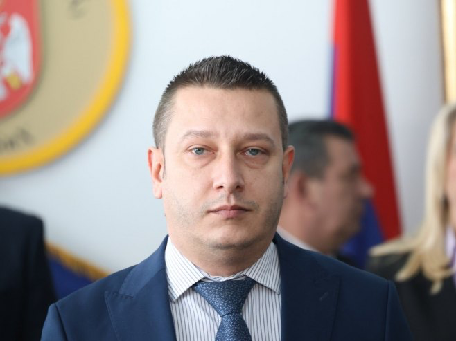 Goganović: Helezovim primitivnim izjavama više neću davati na značaju