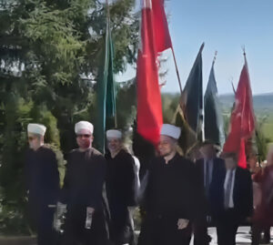 PARADOKS U SANSKOM MOSTU: Bošnjaci veličali sultana čiji je pohod izbrisao srednjovjekovnu Bosnu(VIDEO)