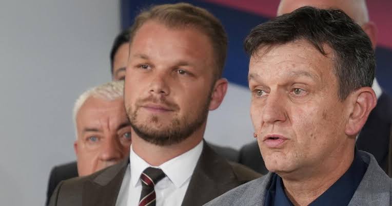 Poštovanje po nalogu rejtinga: Ovako su se Stanivuković i Blanuša „sjetili“ generala